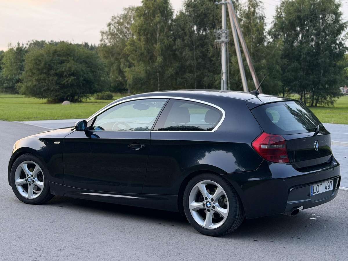 BMW 118, kupė (coupe)
