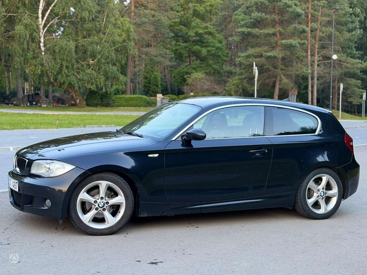 BMW 118, kupė (coupe)