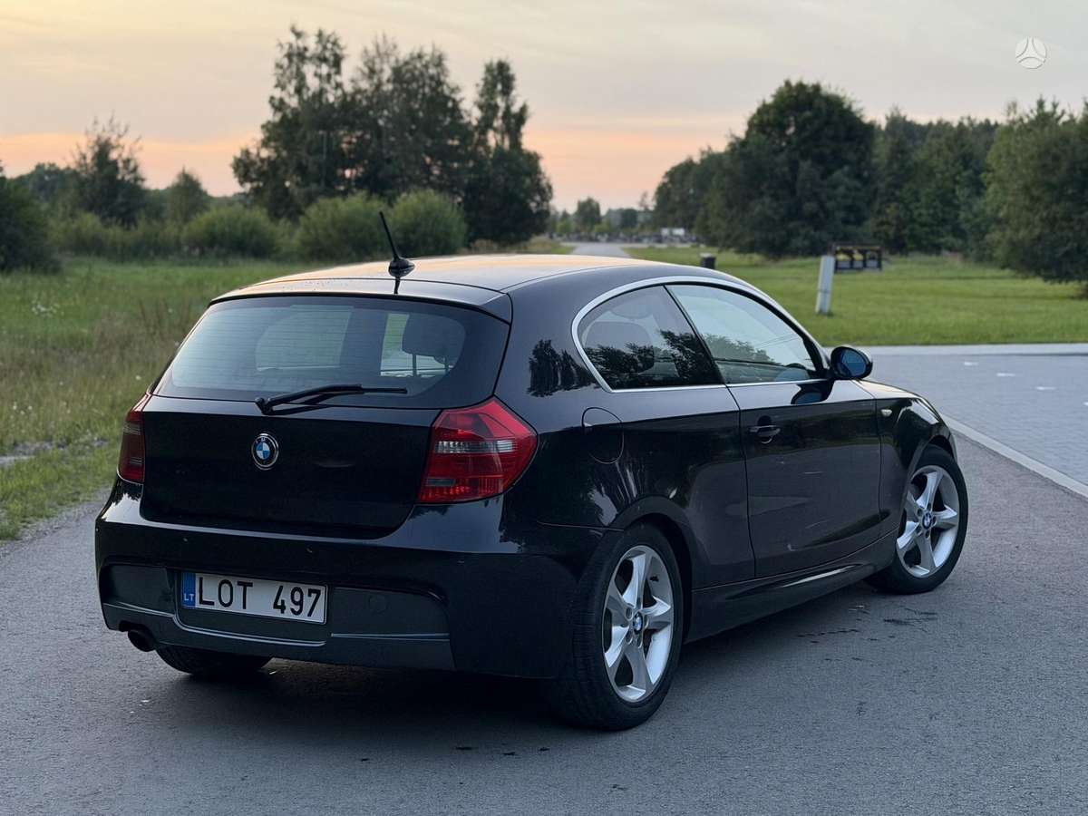BMW 118, kupė (coupe)