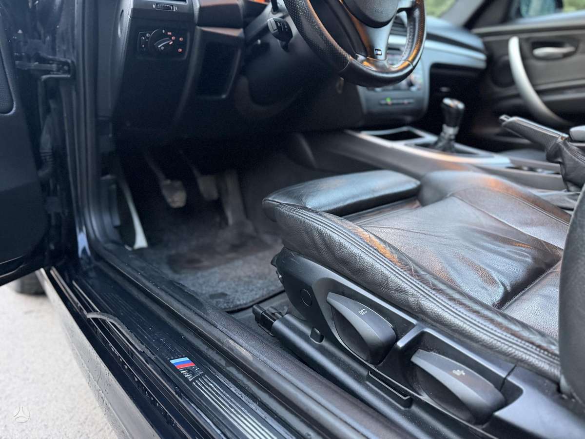 BMW 118, kupė (coupe)