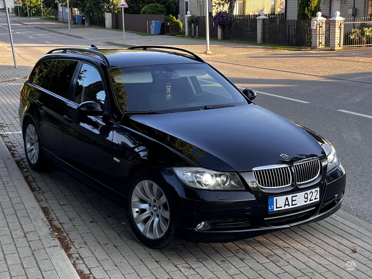 BMW 320, 2.0 l., wagon