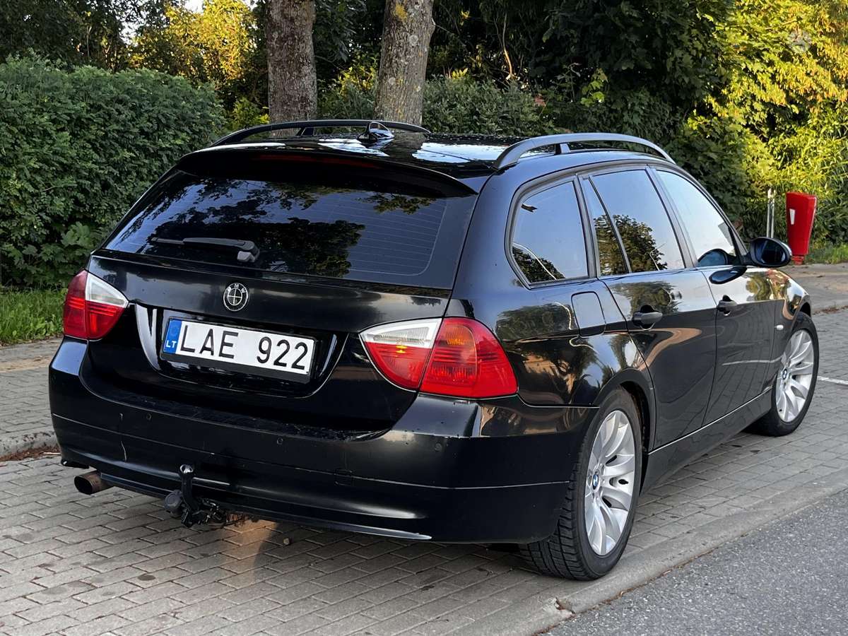 BMW 320, 2.0 l., wagon