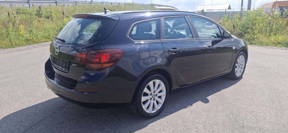 Opel Astra, 2.0 l., Универсал