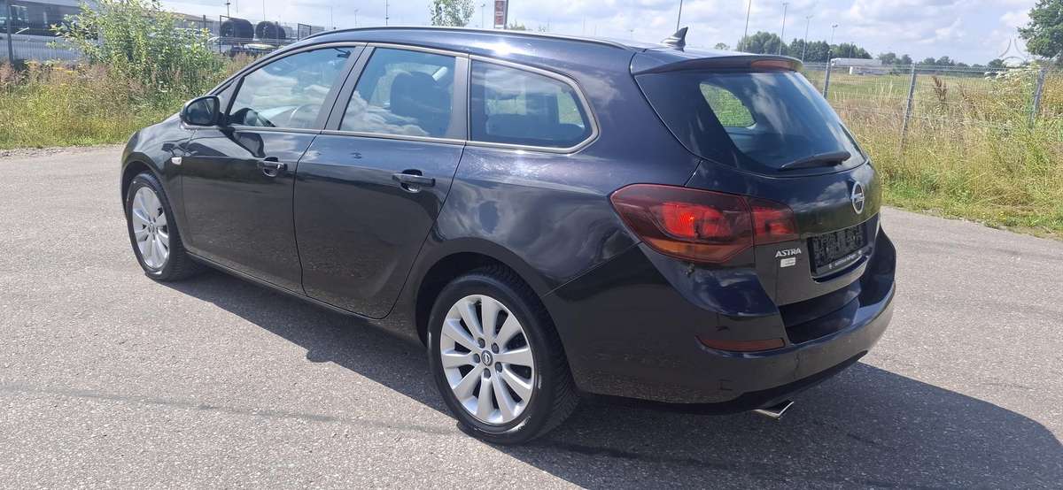 Opel Astra, 2.0 l., Универсал