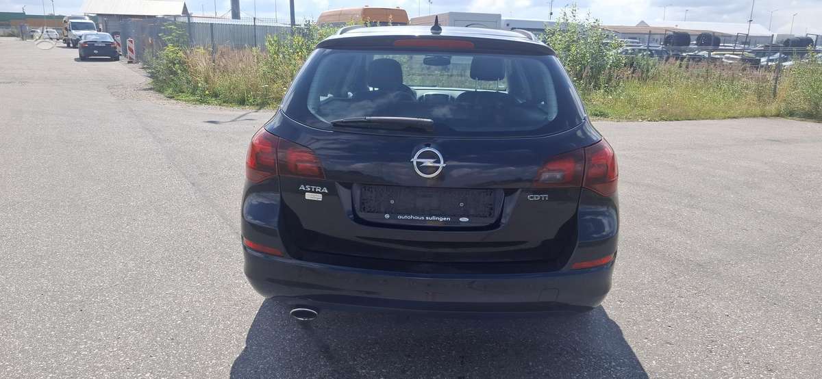 Opel Astra, 2.0 l., Универсал