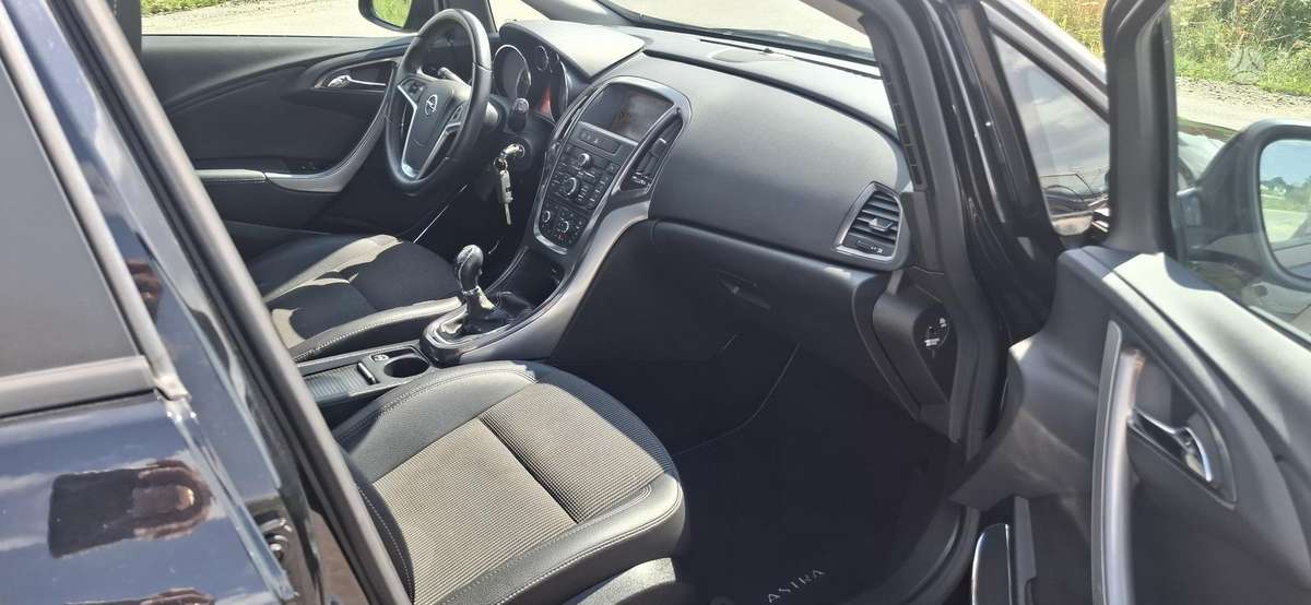 Opel Astra, 2.0 l., Универсал