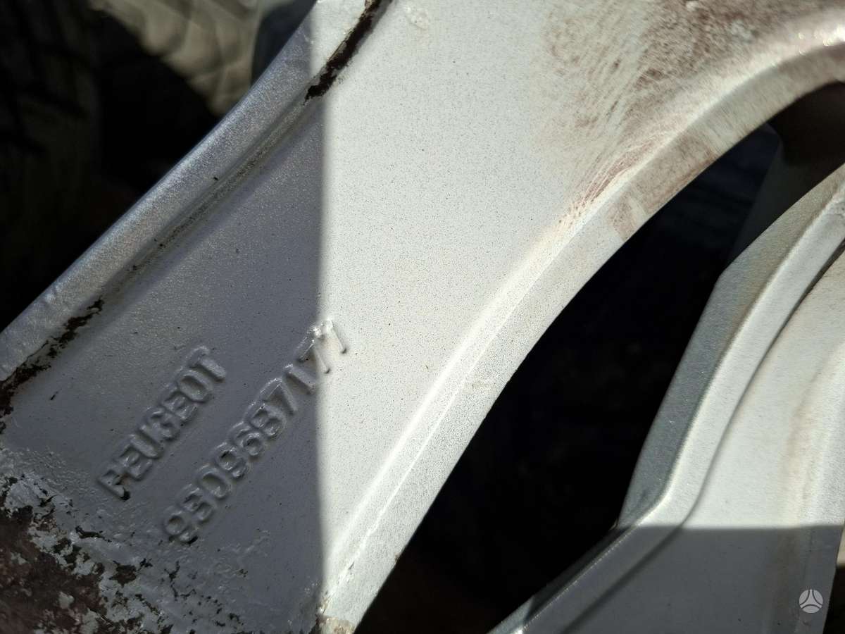 Peugeot ET42, light alloy, R17