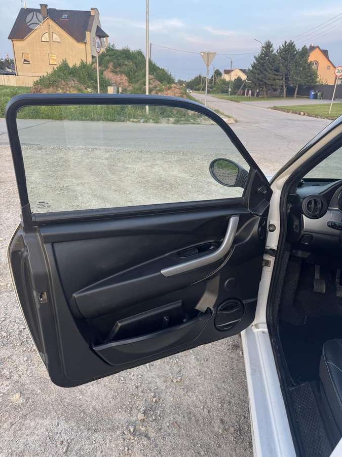 Ligier JS60, 0.5 l., hatchback