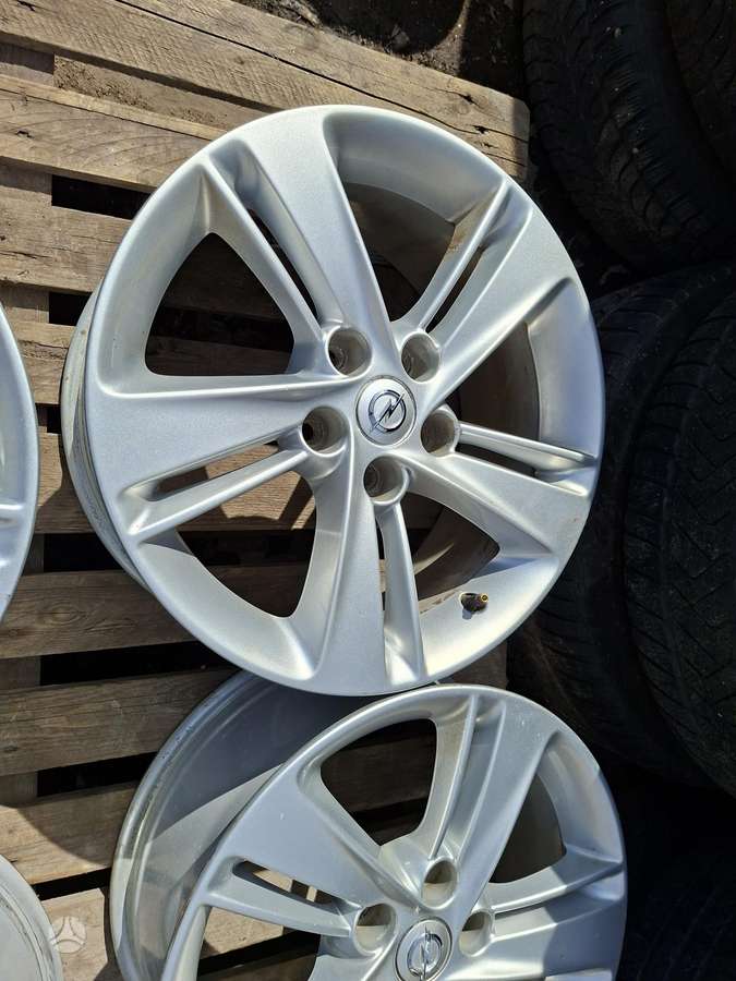 Opel ET45, lengvojo lydinio, R17