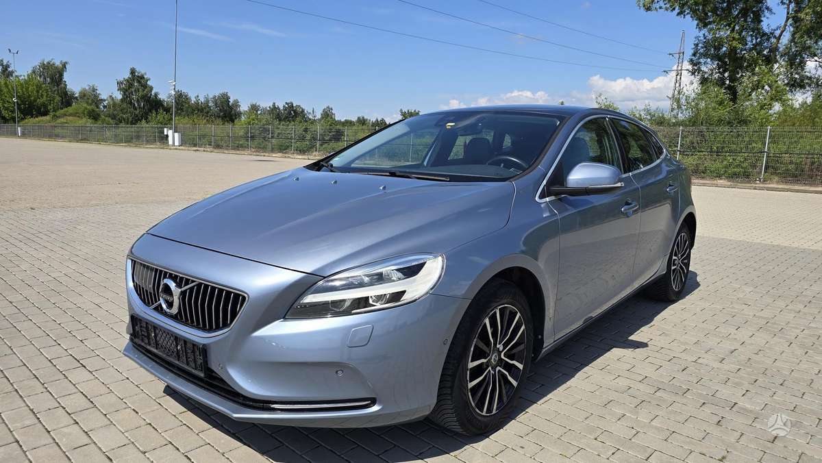 Volvo V40 - 2