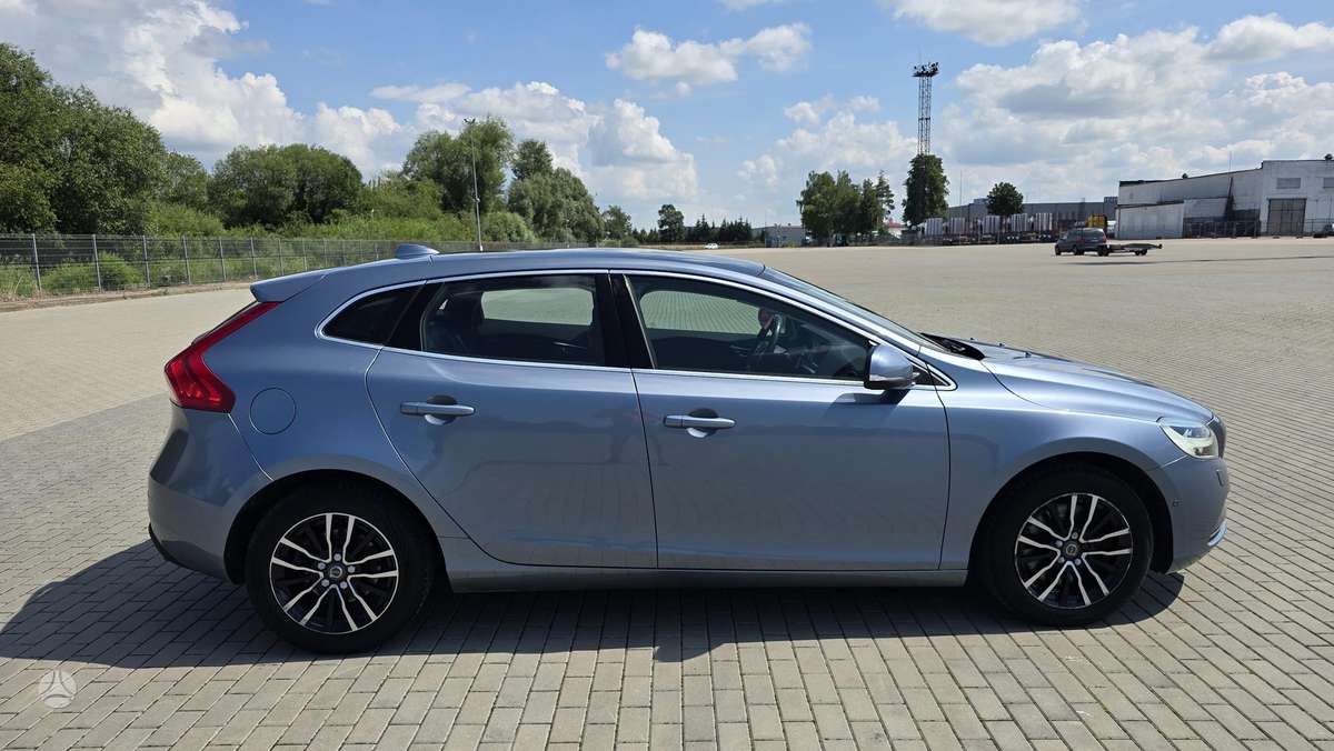 Volvo V40 - 7