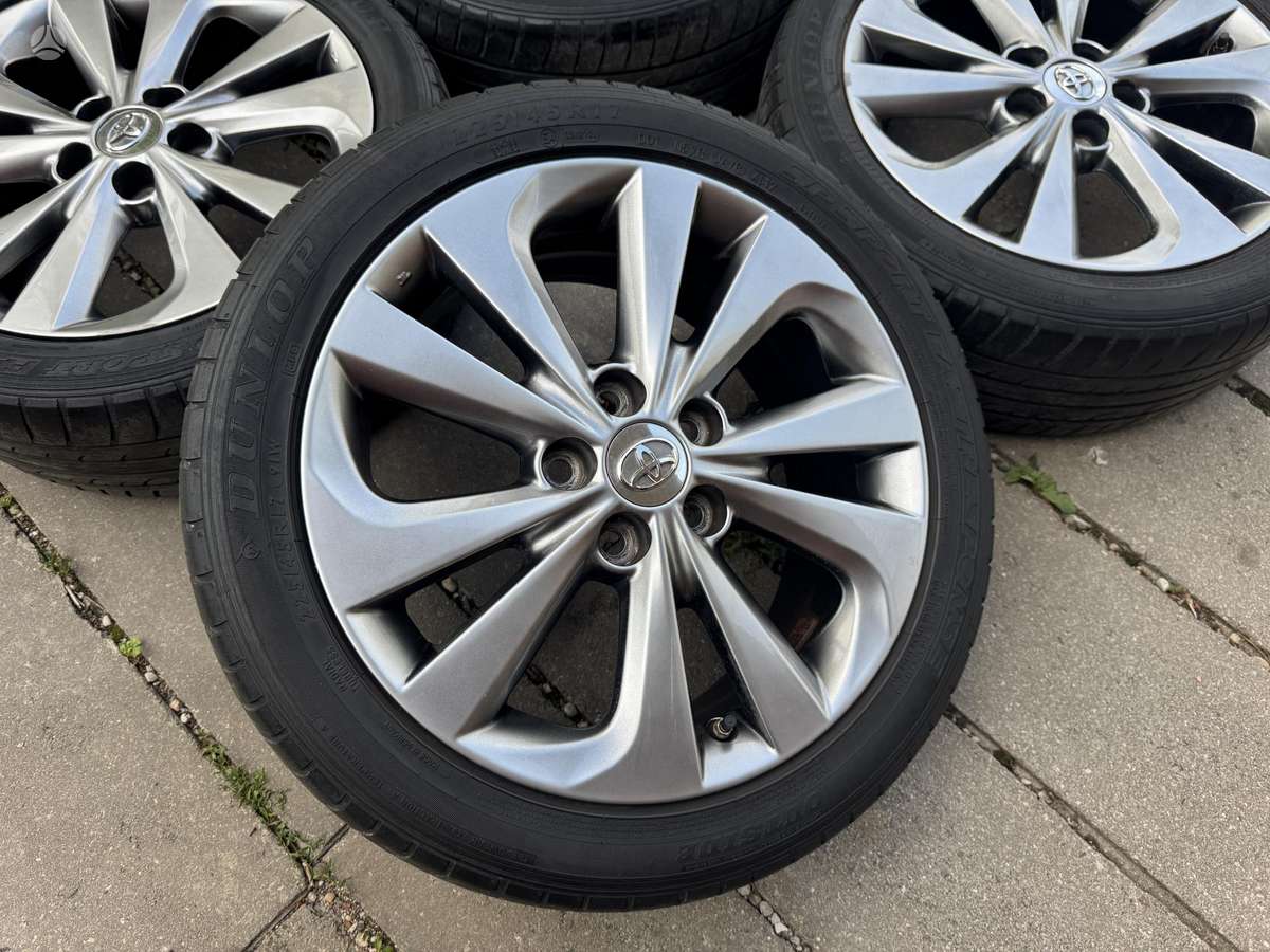 Toyota AURIS, легкосплавные , R17
