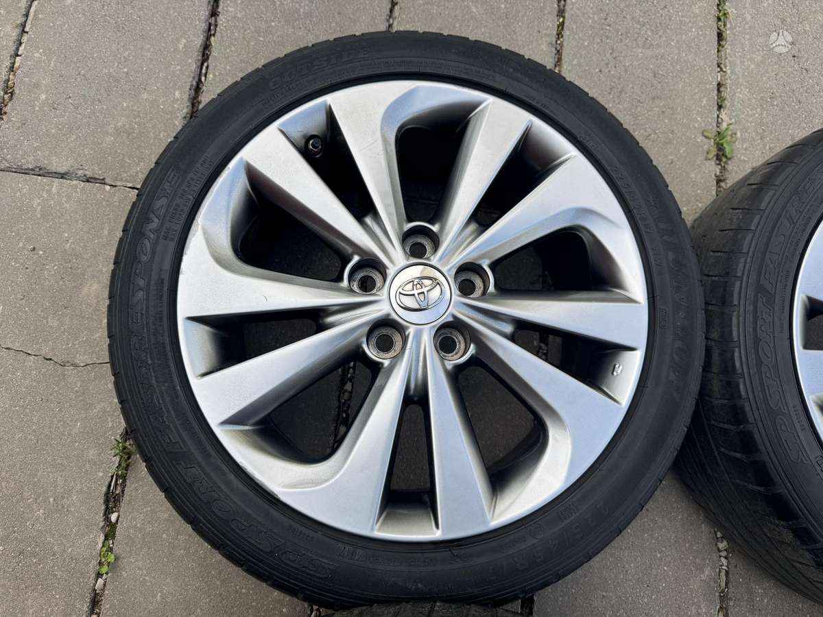 Toyota AURIS, легкосплавные , R17