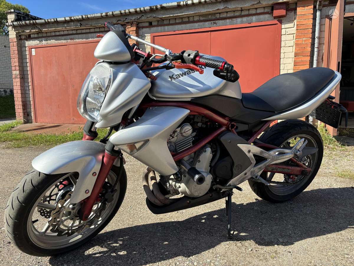 Kawasaki ER 650cc, street / classic