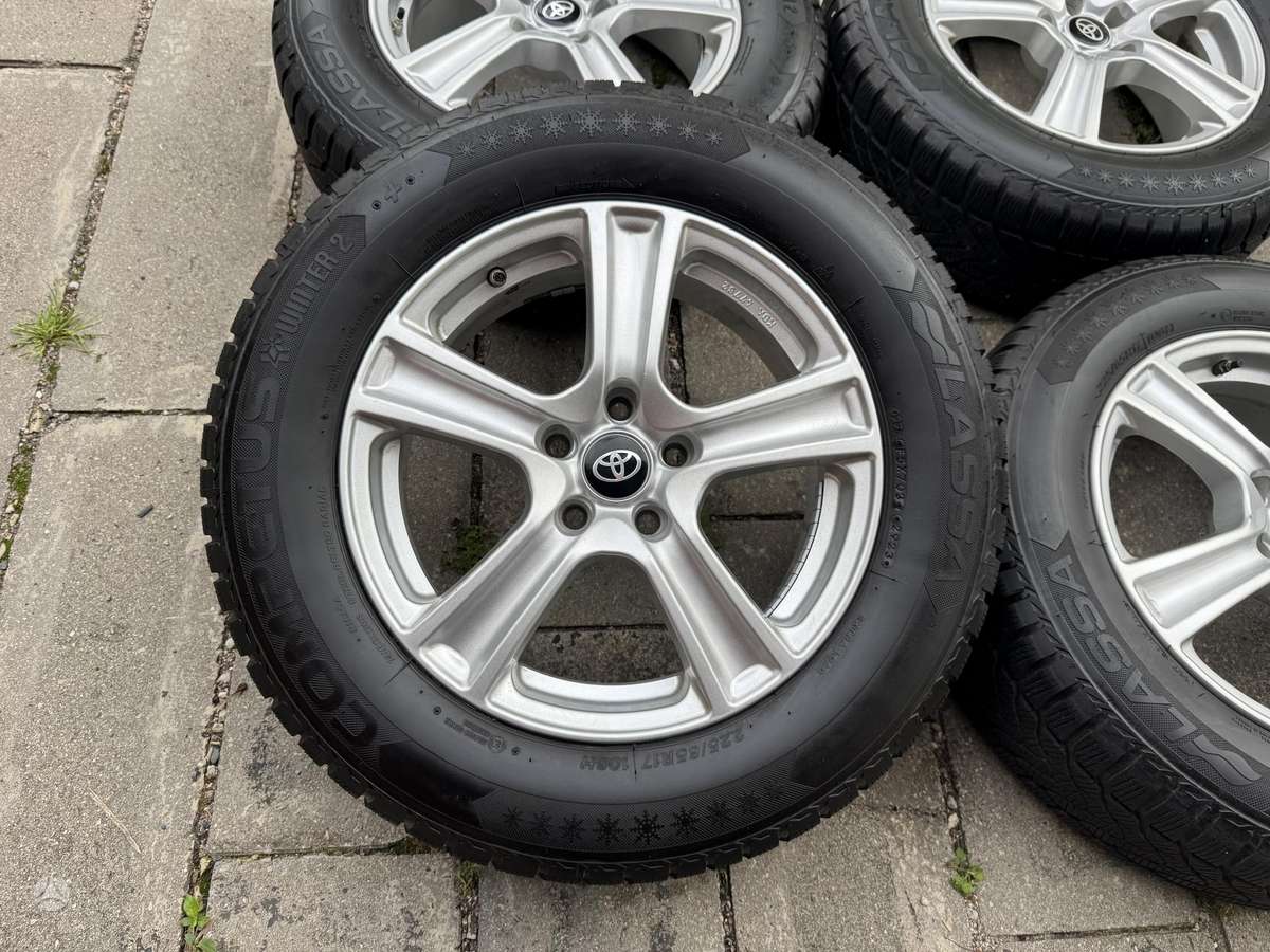 Toyota RAV4, легкосплавные , R17