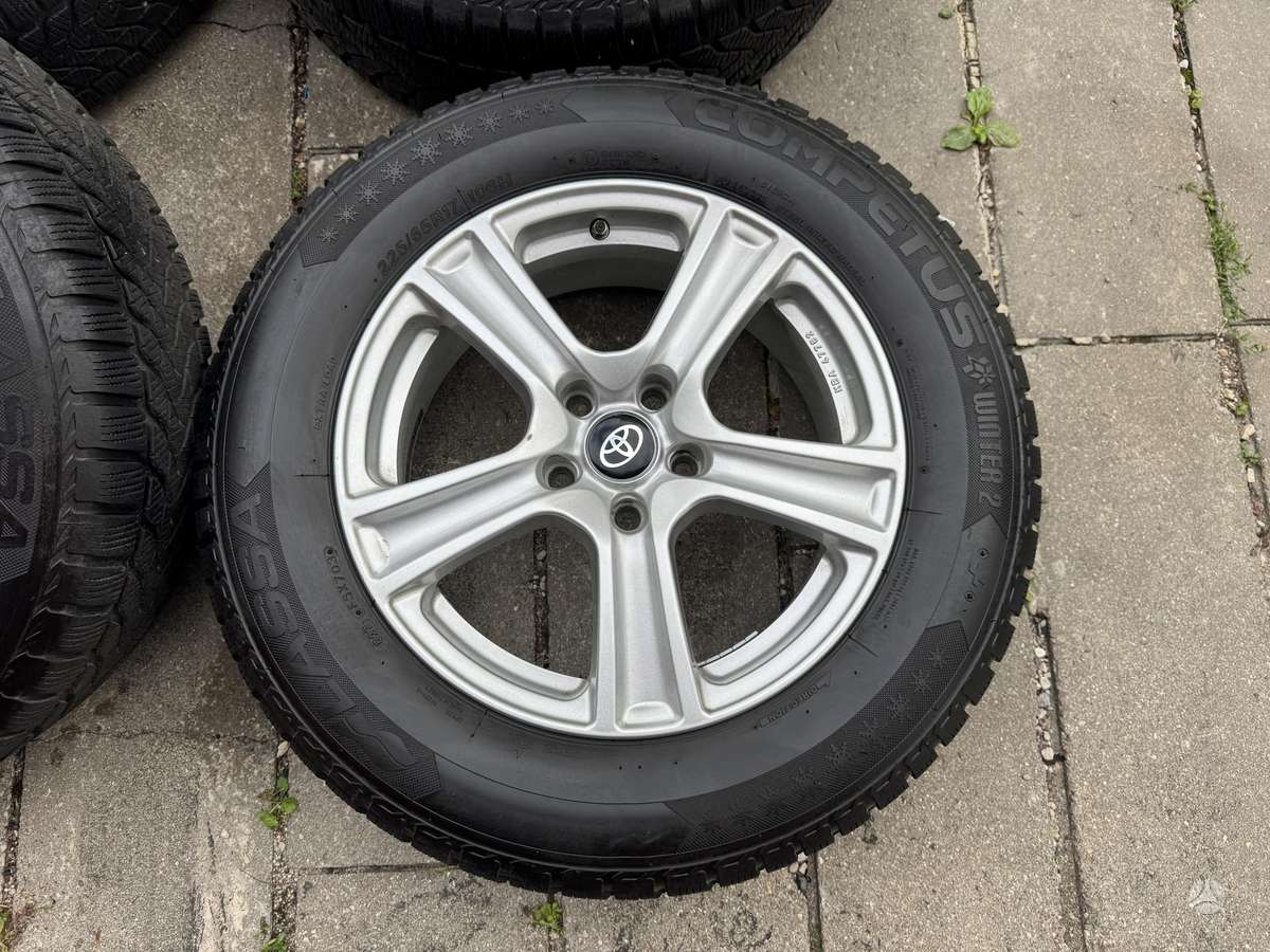 Toyota RAV4, легкосплавные , R17