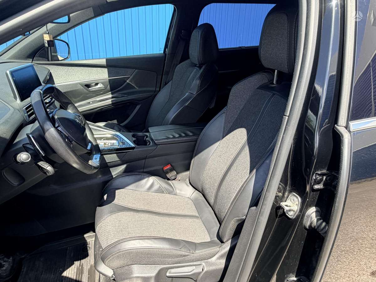 Peugeot 5008 - 7