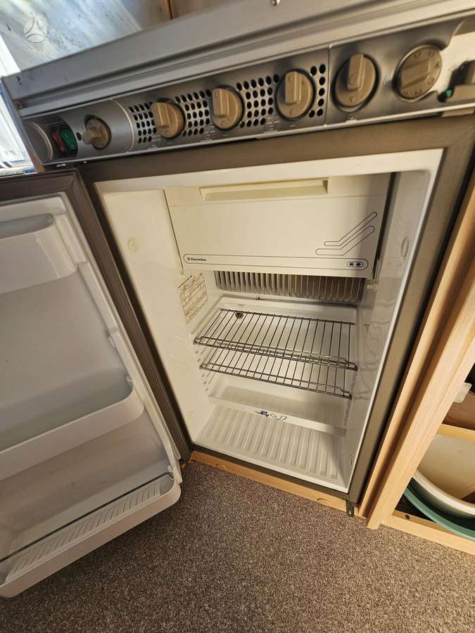 -Kita- KNAUS EIFELLAND, caravans