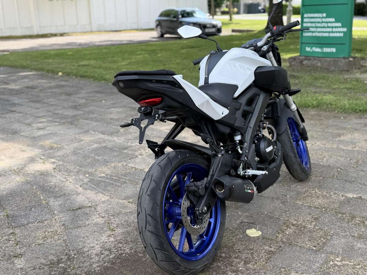 Yamaha MT 125cc, street / classic