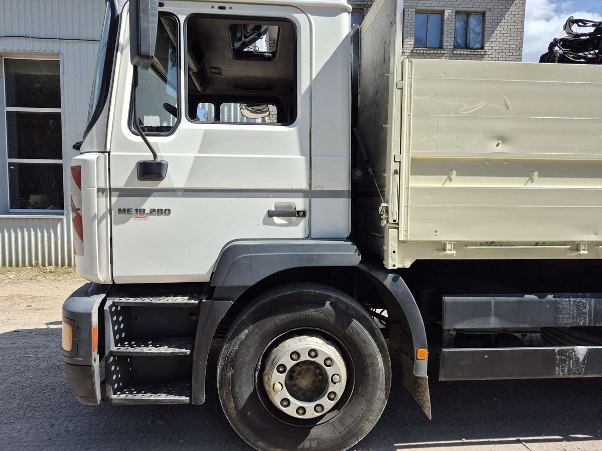 MAN 18.280, crane trucks
