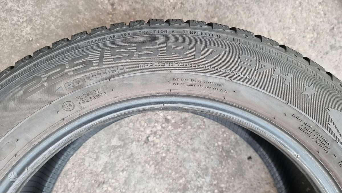 Nokian, зимние 225/55 R17