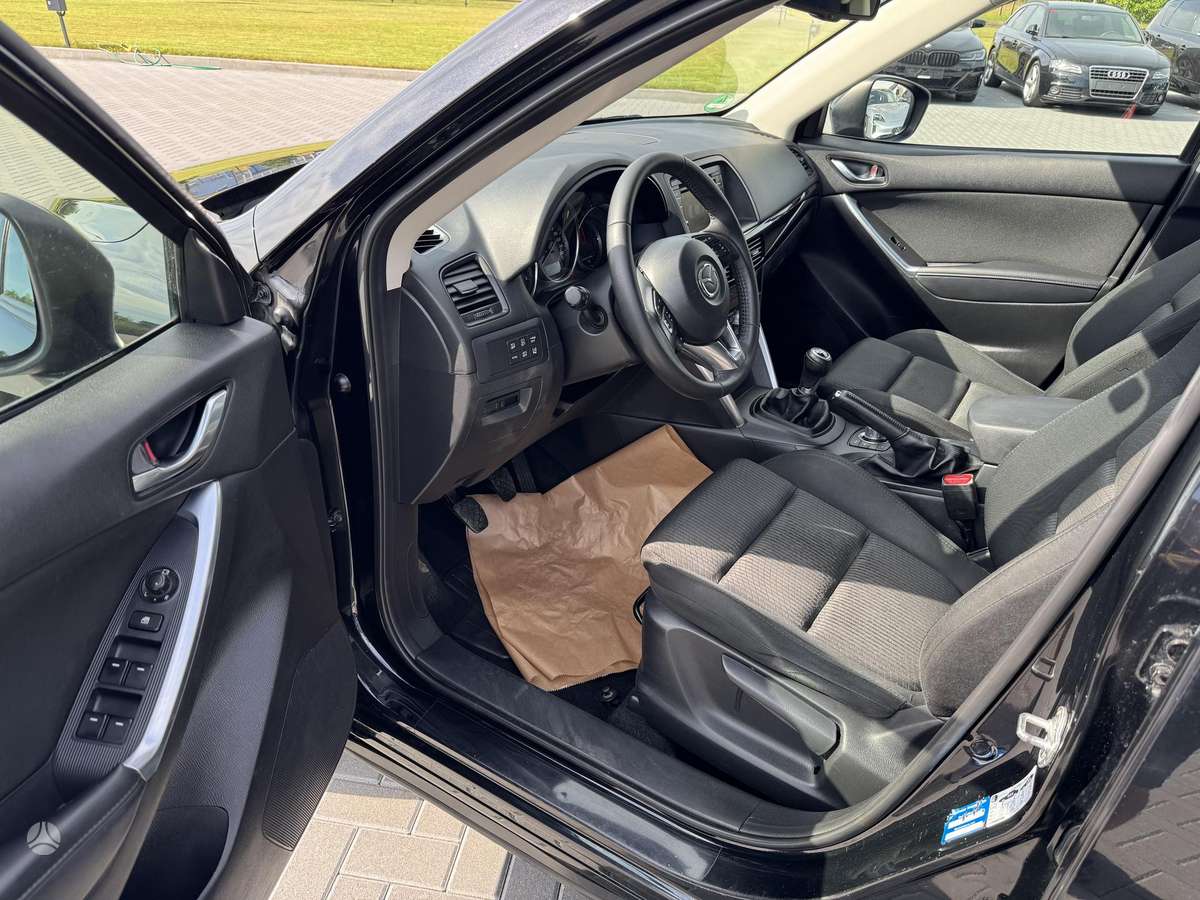 Mazda CX-5, 2.2 l., Внедорожник / Кроссовер
