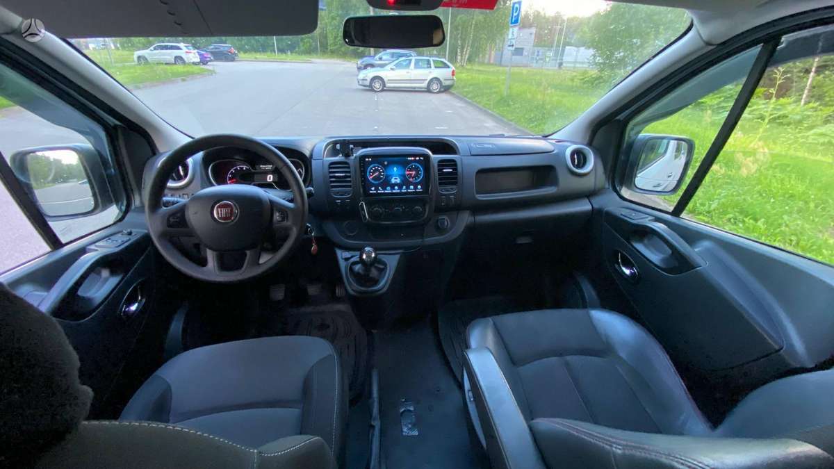 Renault Trafic - 9