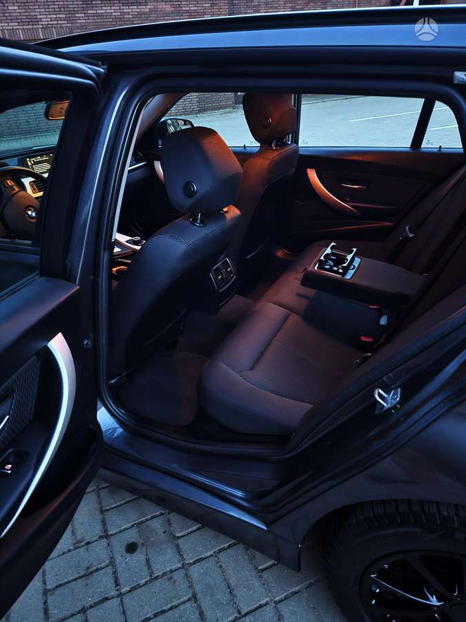 BMW 320, 2.0 l., universalas