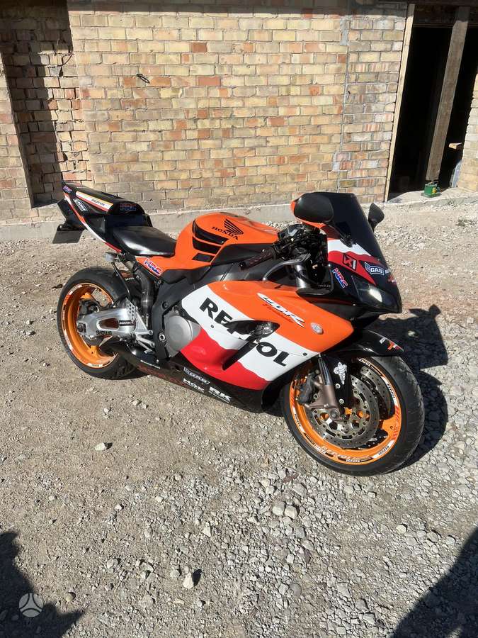 Honda CBR, sportiniai / superbikes
