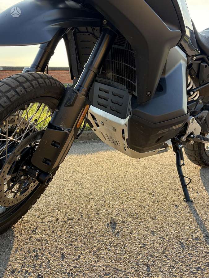 CFMOTO 800MT-X 800cc, enduro / adventure
