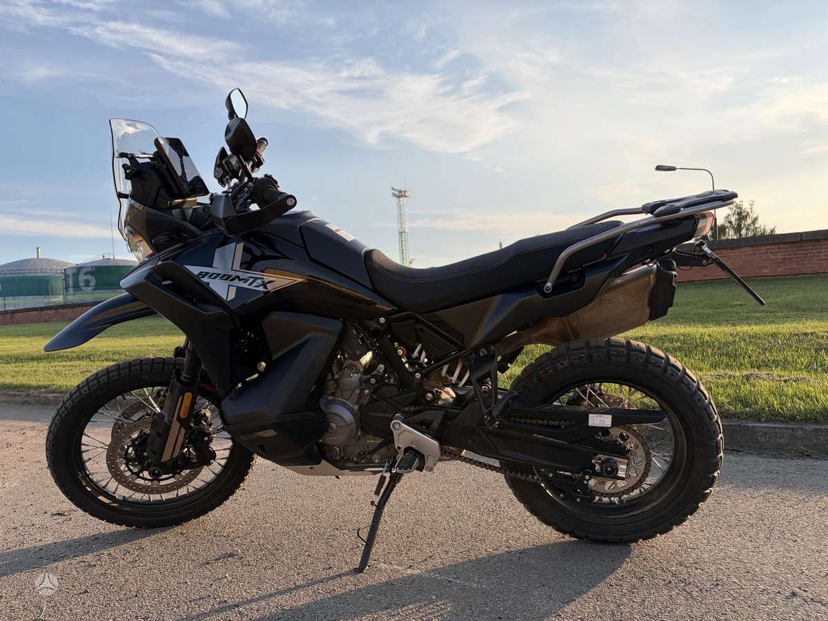 CFMOTO 800MT-X 800cc, enduro / adventure