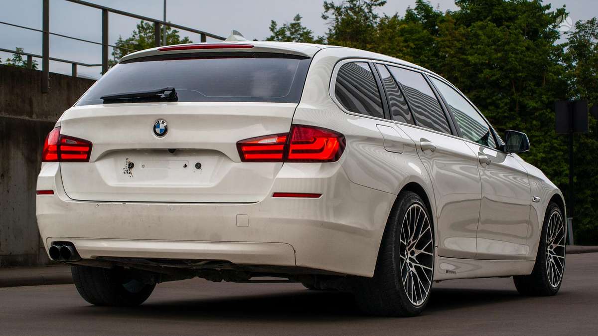 BMW 520, 2.0 l., Универсал