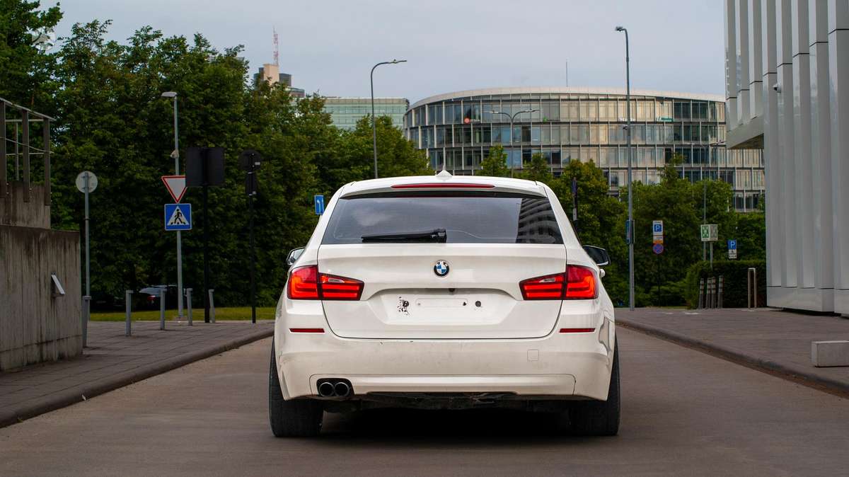 BMW 520, 2.0 l., universalas