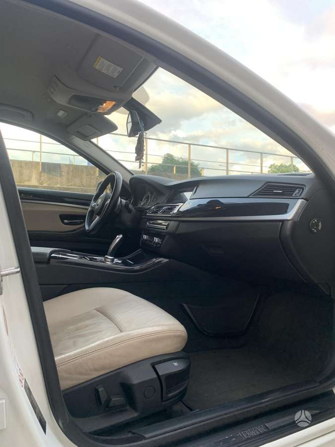 BMW 520, 2.0 l., wagon