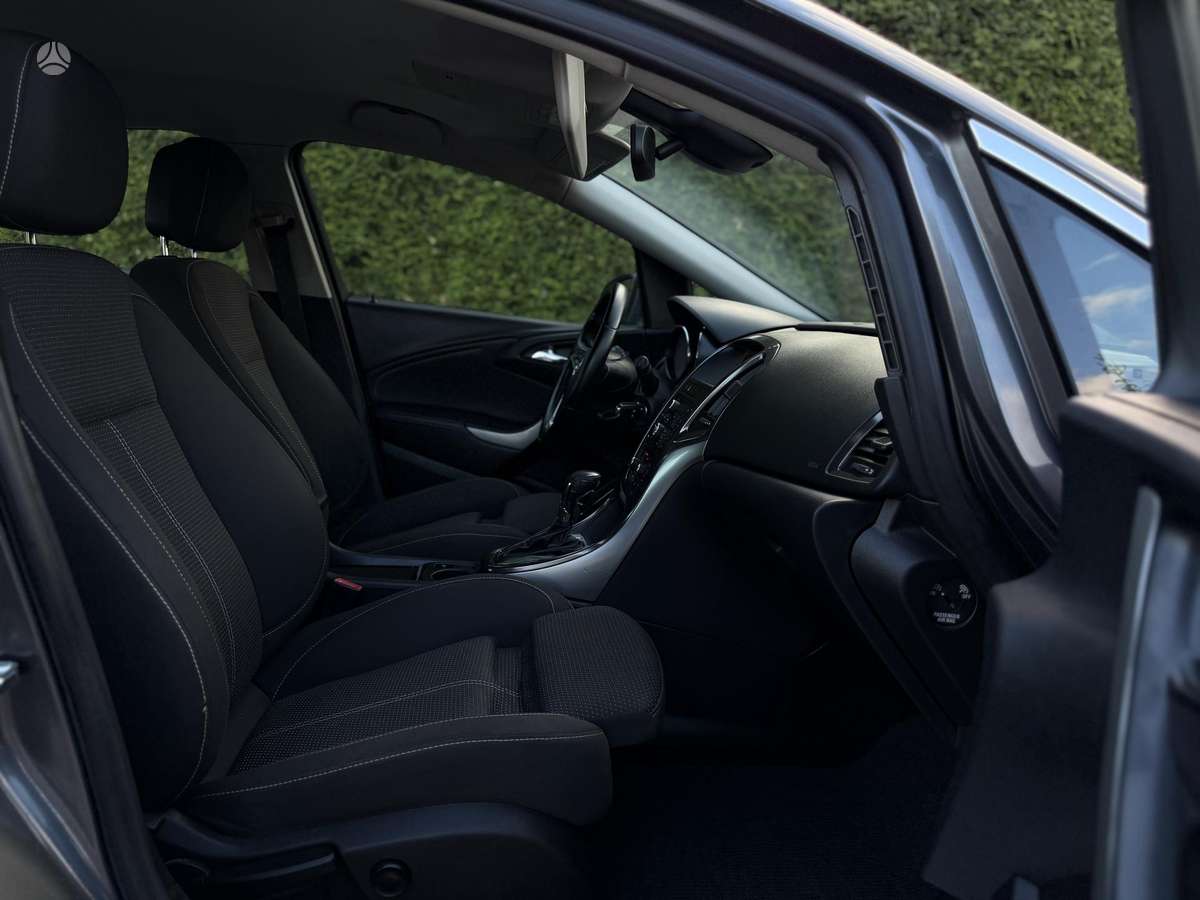 Opel Astra, 1.6 l., hatchback