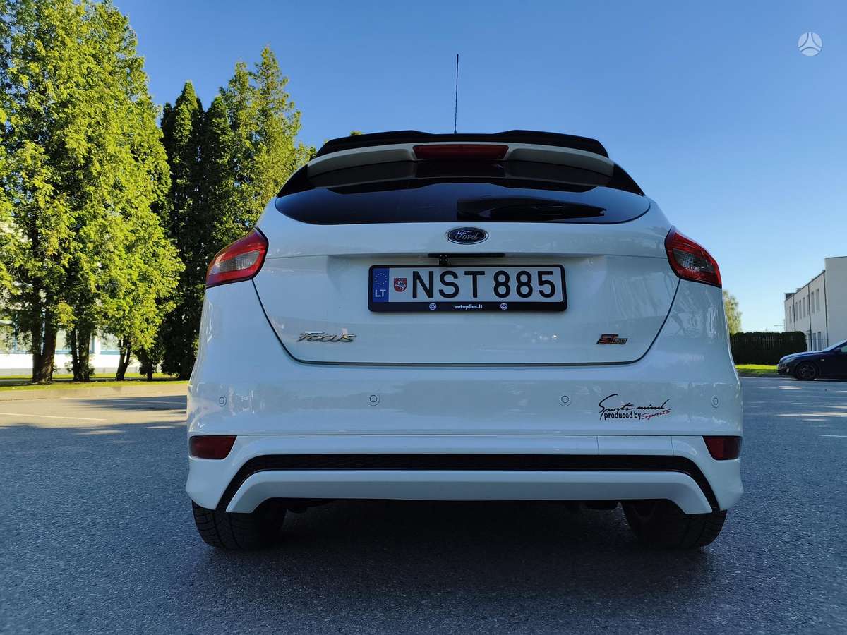 Ford Focus ST, 1.5 l., hatchback