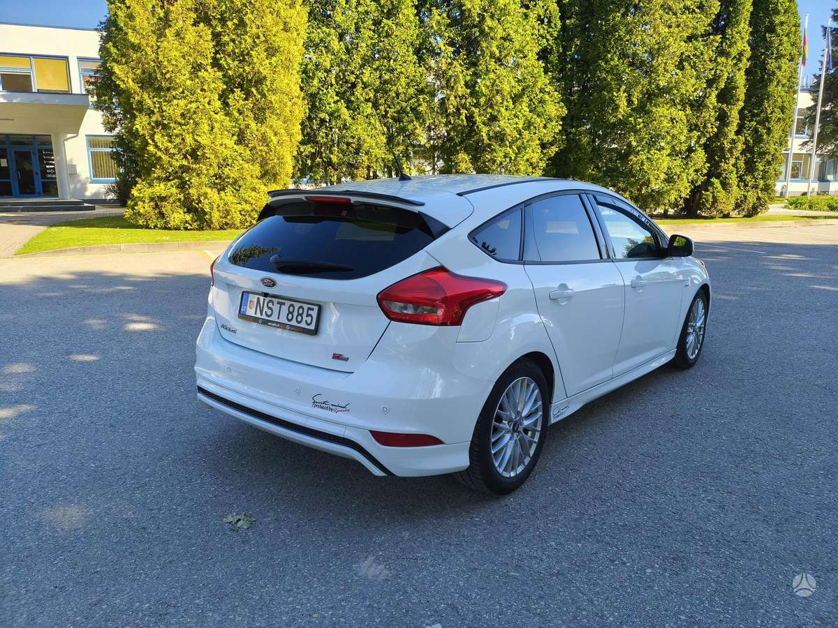 Ford Focus ST, 1.5 l., hatchback