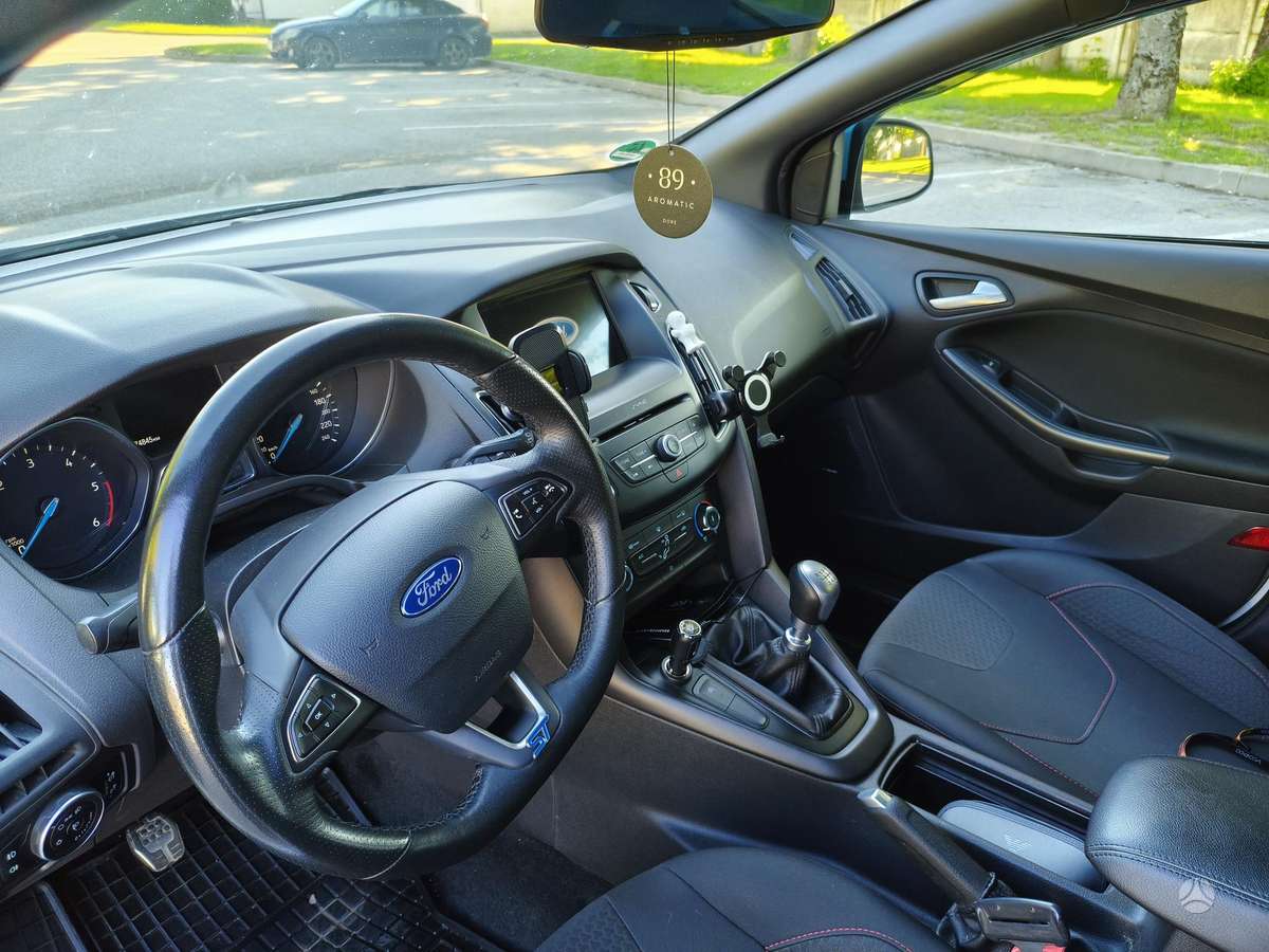 Ford Focus ST, 1.5 l., hatchback