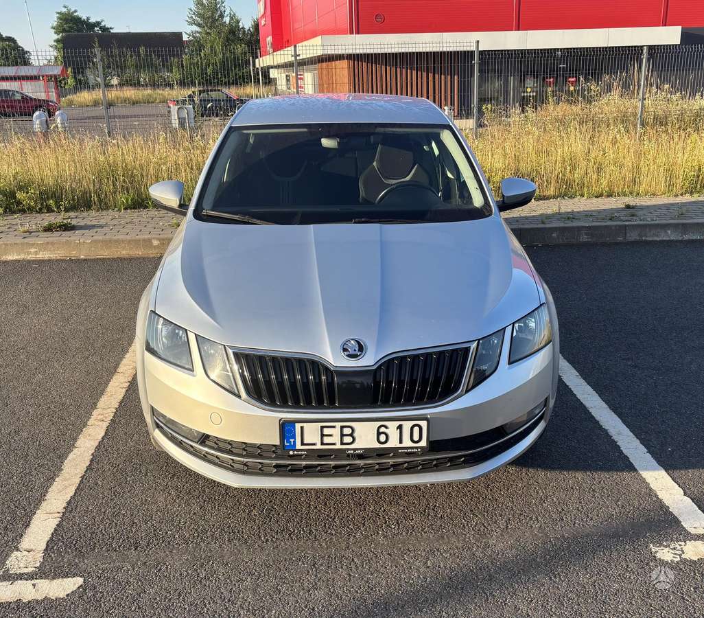 Škoda Octavia - 3