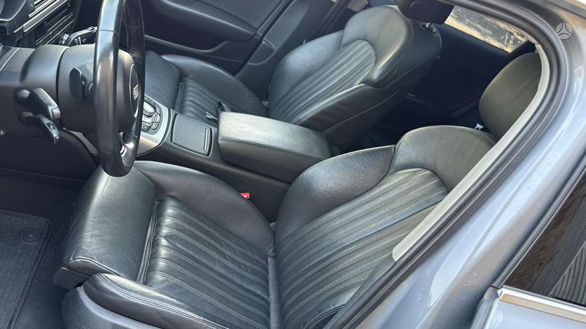 Audi A6 allroad, 3.0 l., Универсал