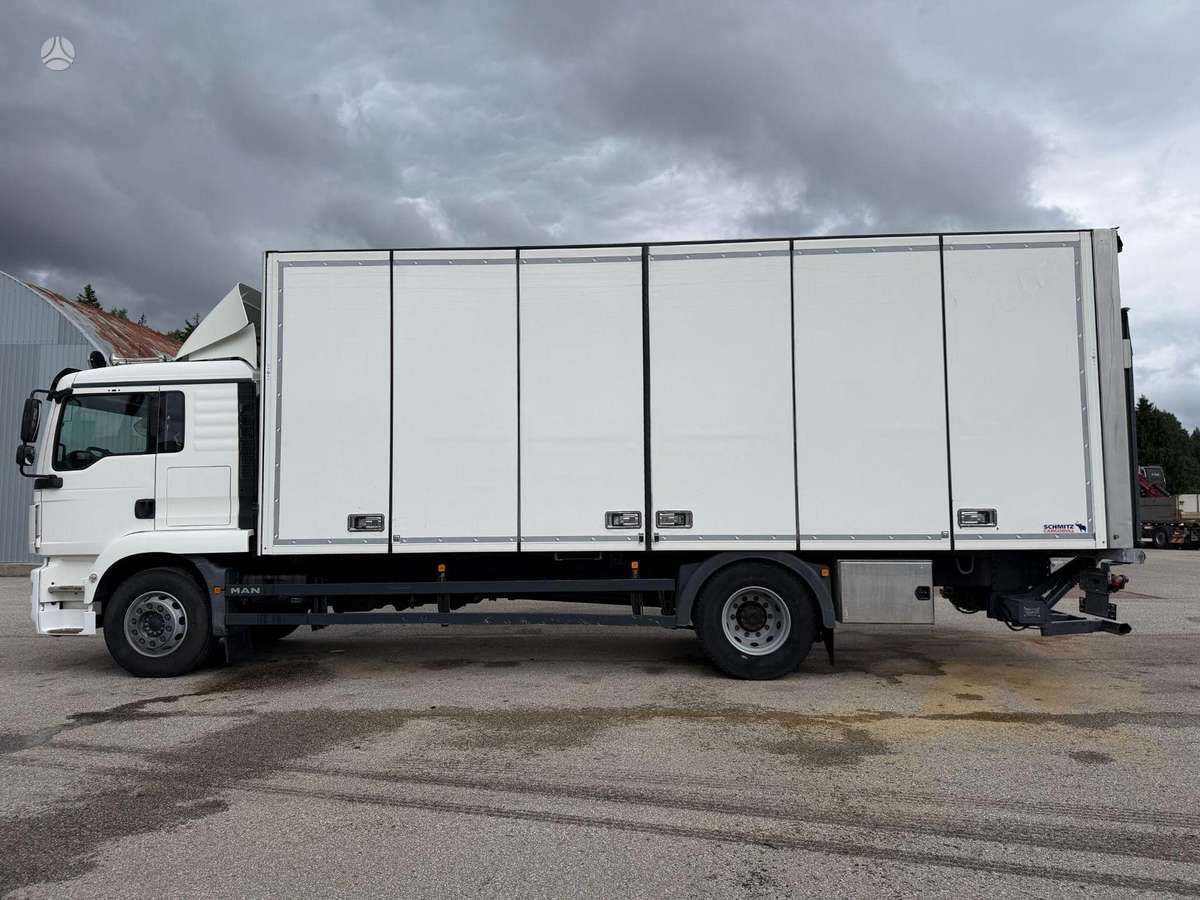 MAN TGM18.290, kietašoniai