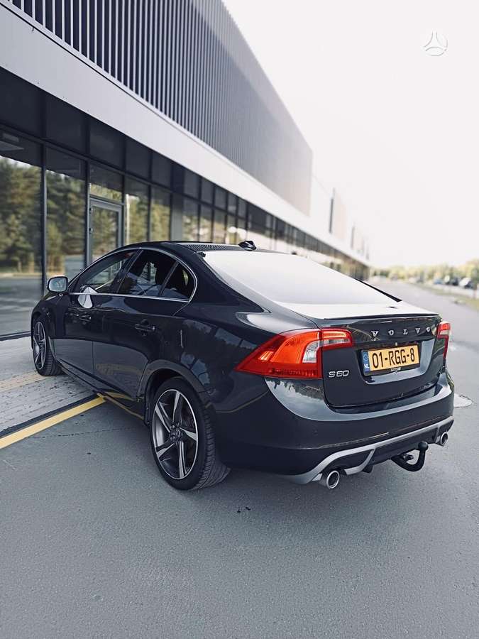 Volvo S60, 1.6 l., Седан