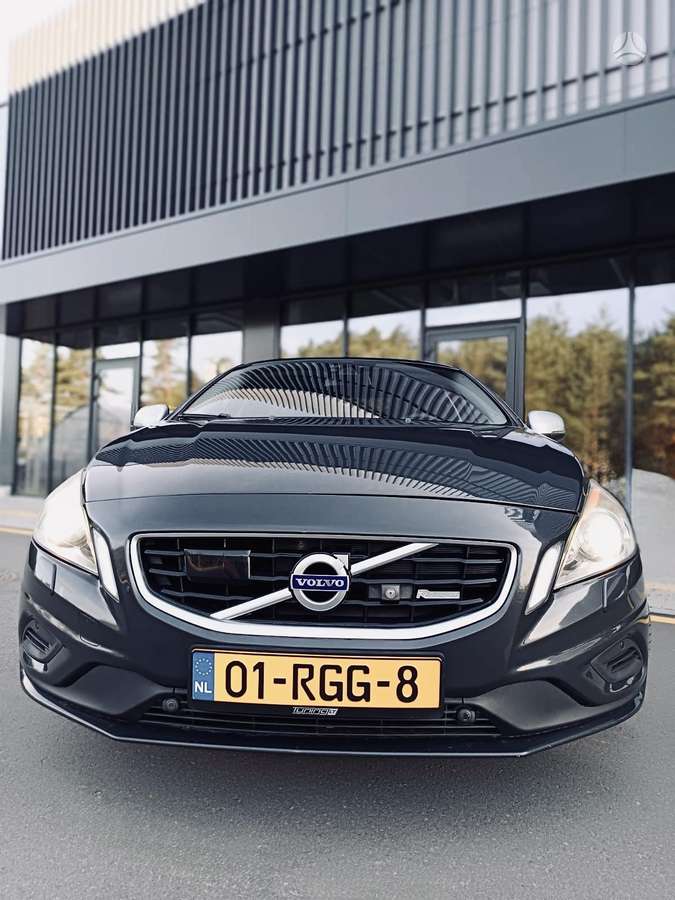 Volvo S60, 1.6 l., Седан