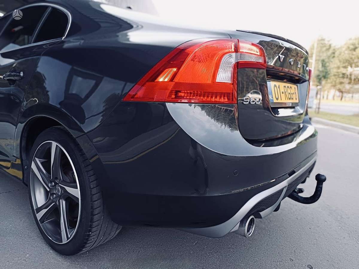 Volvo S60, 1.6 l., Седан