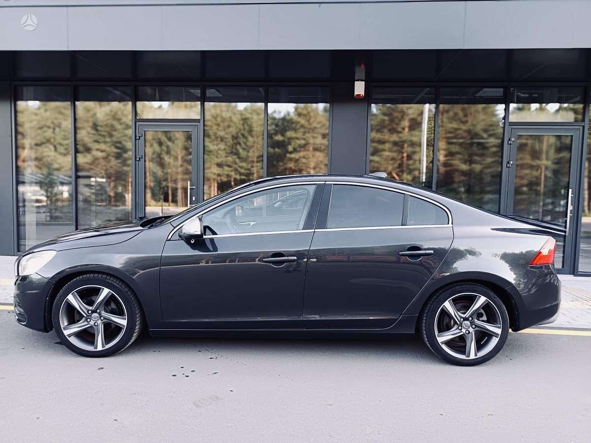 Volvo S60, 1.6 l., Седан