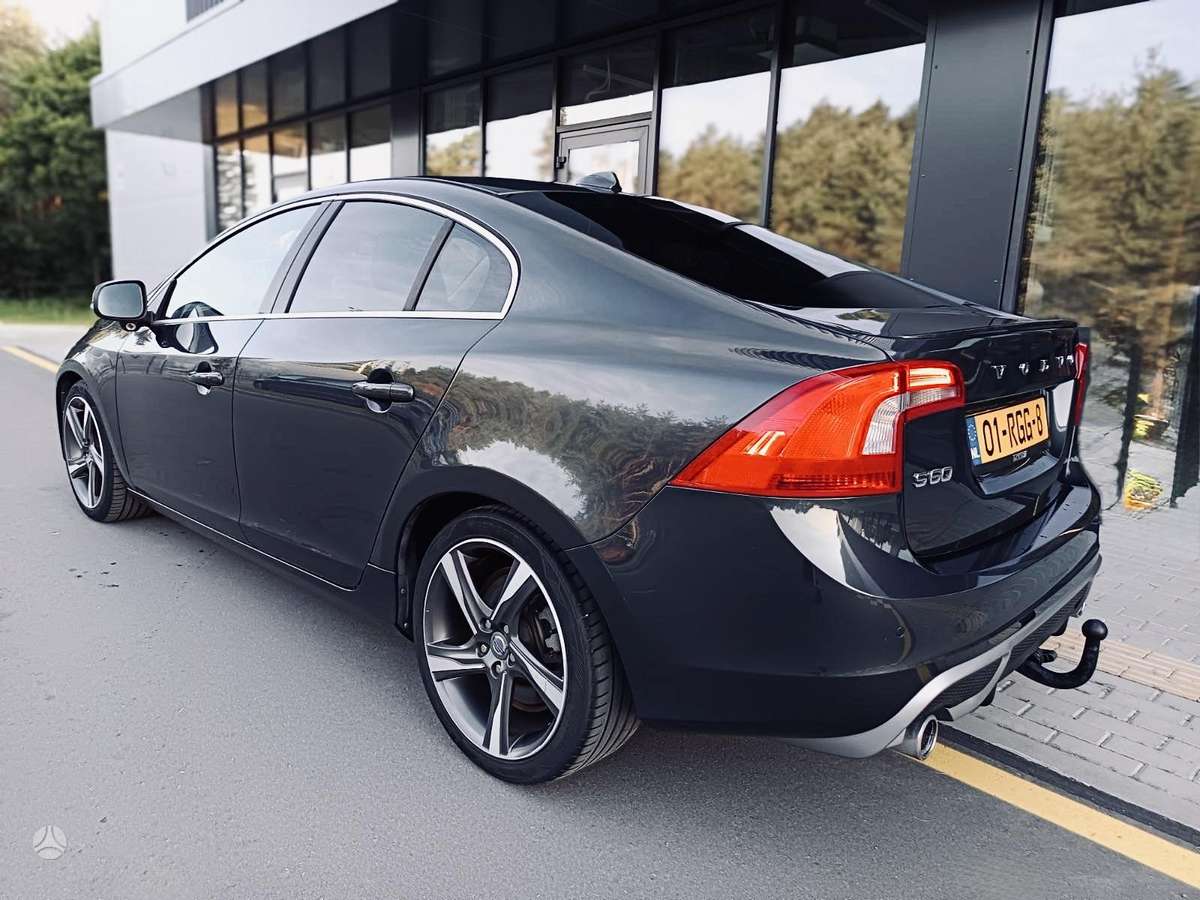 Volvo S60, 1.6 l., Седан