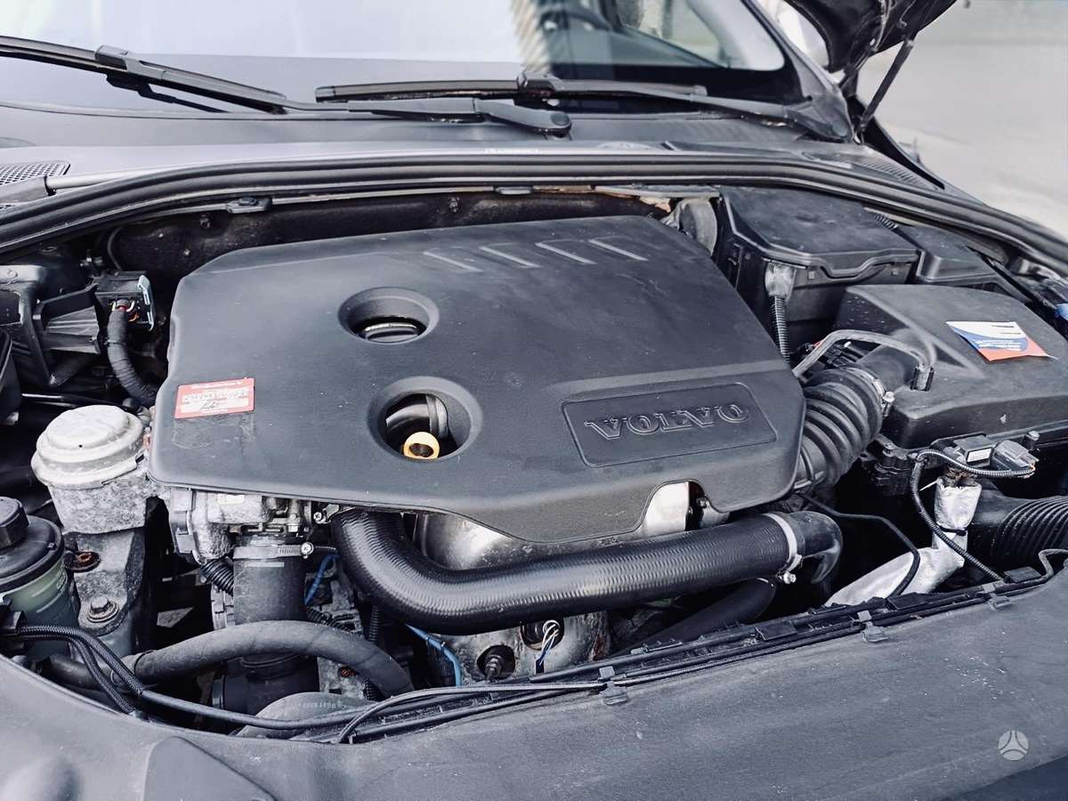 Volvo S60, 1.6 l., Седан