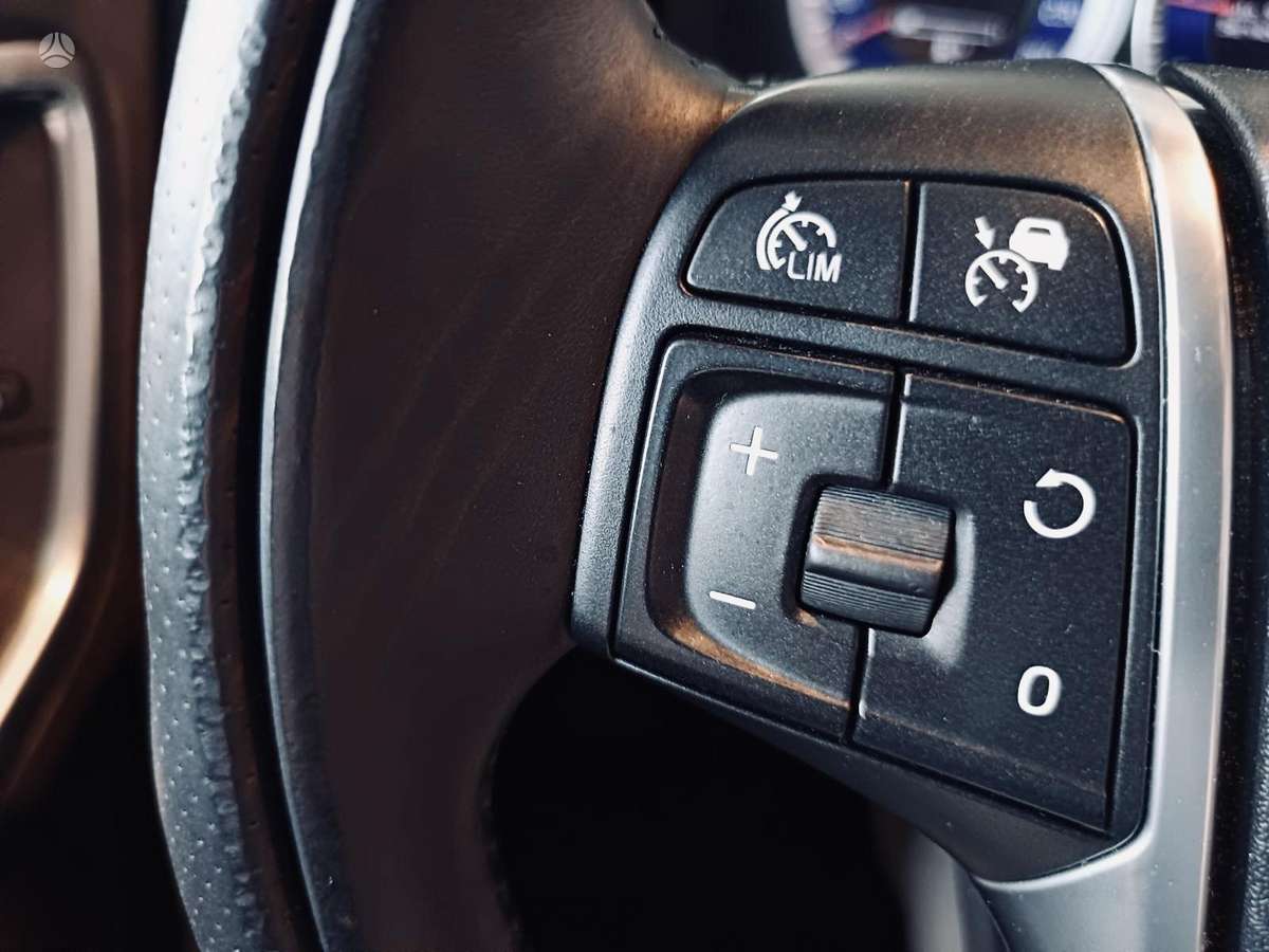 Volvo S60, 1.6 l., Седан
