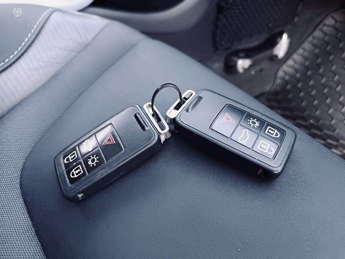 Volvo S60, 1.6 l., Седан