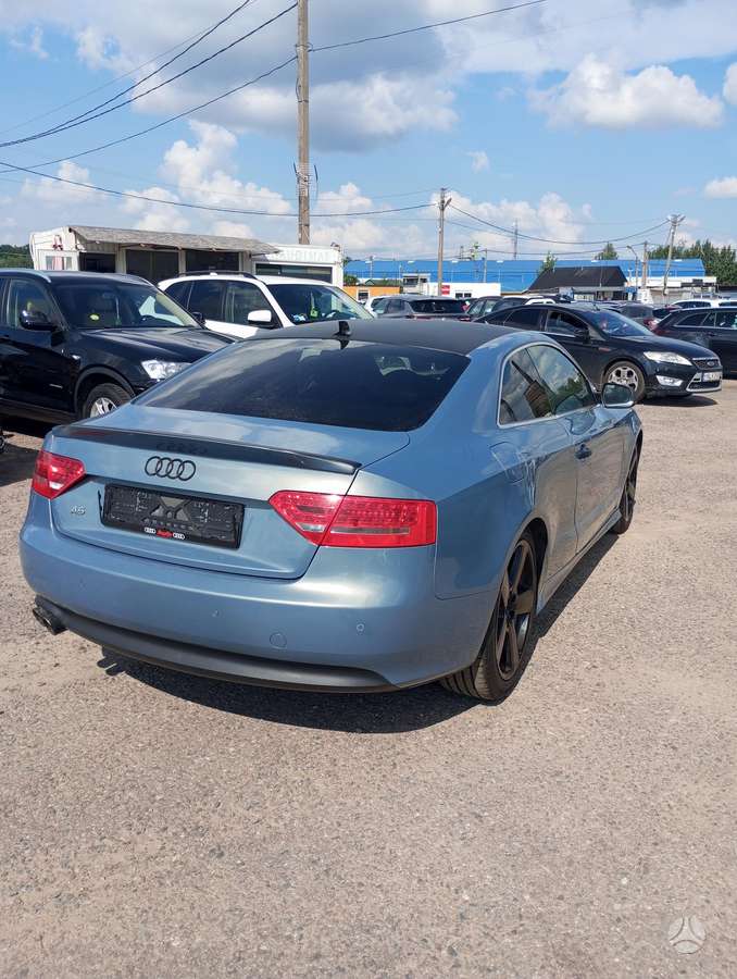 Audi A5, 2.0 l., Седан